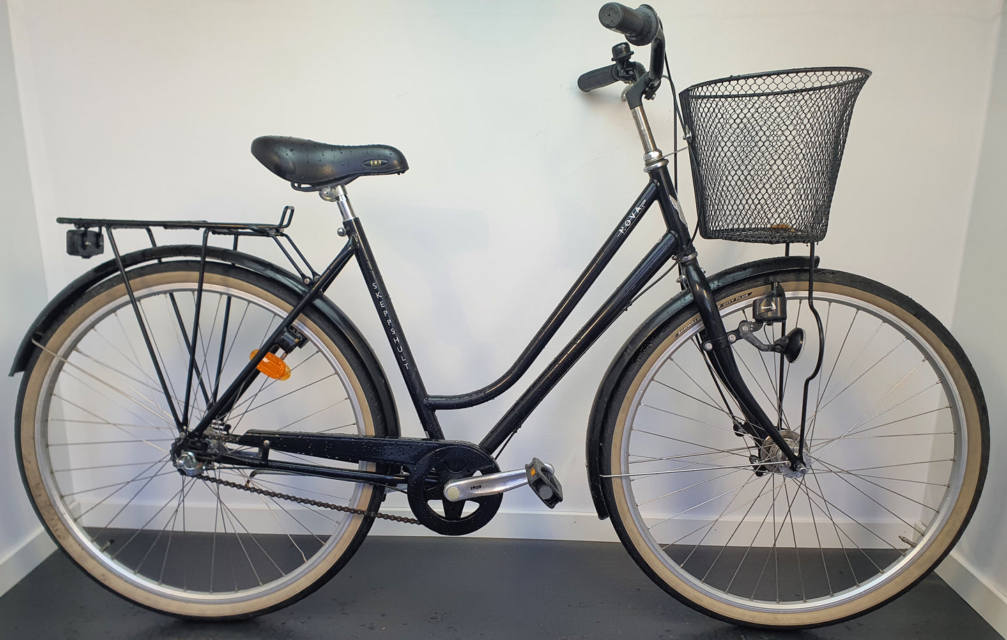 Skeppshult Nova, 28", 3 växlar, bättre begagnat skick