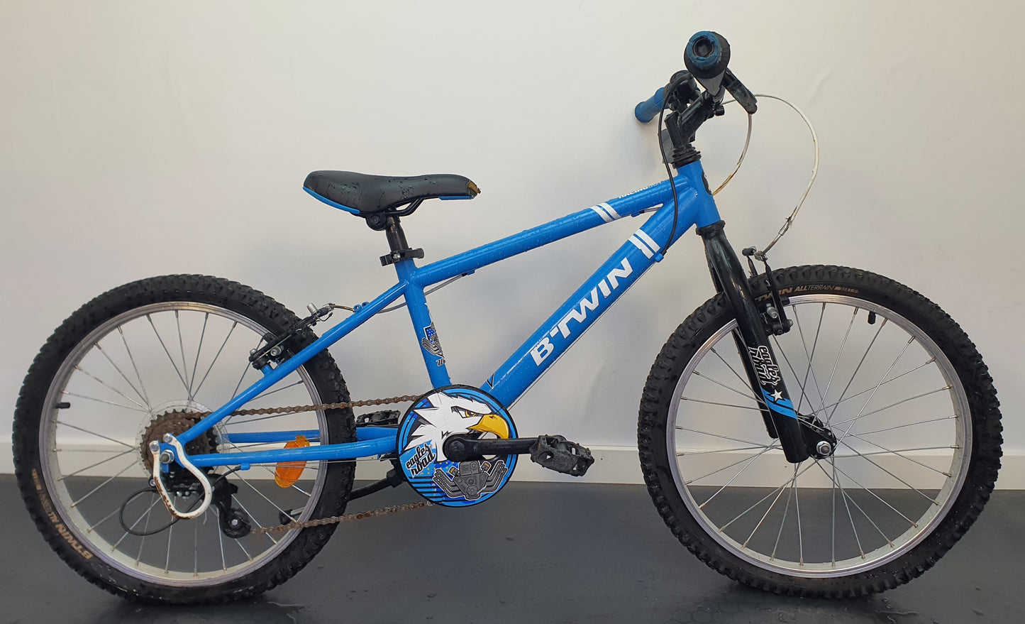 Btwin Racing Boy 320, 20", 5 växlar, bra begagnat skick