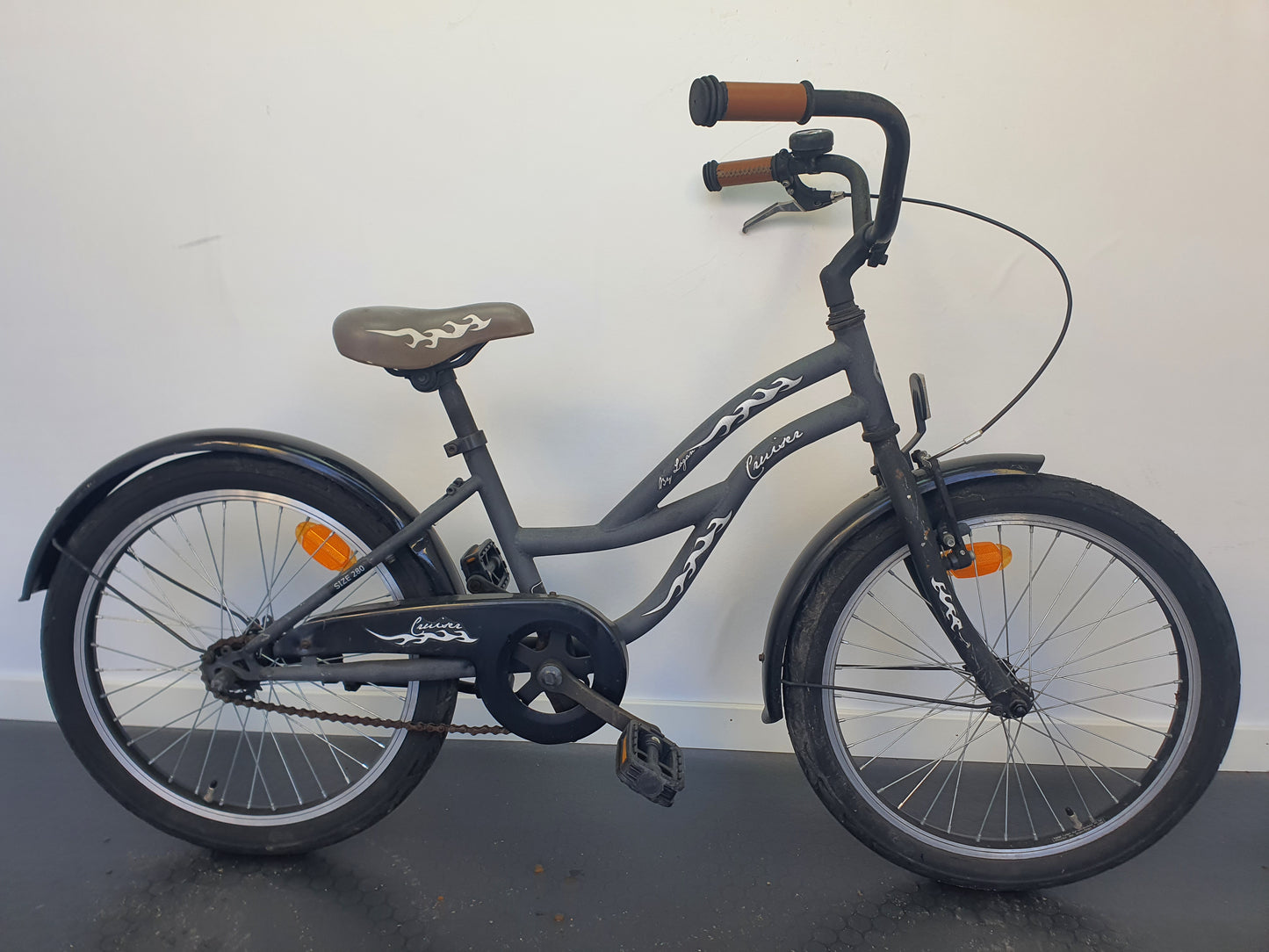 Logan Cruiser, 20", bättre begagnat skick