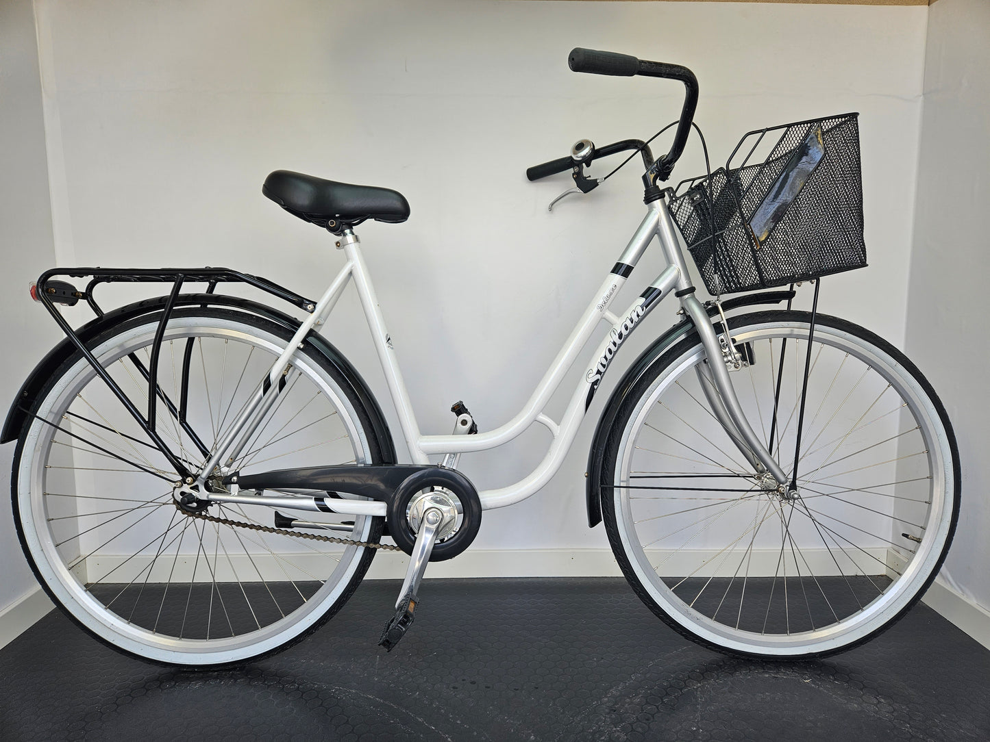 Svalan Deluxe, 28", bättre begagnat skick