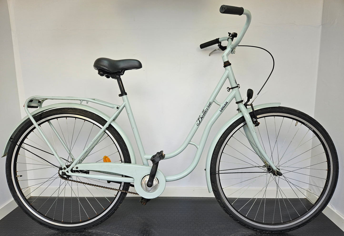 Logan Bellevue, 28", bättre begagnat skick