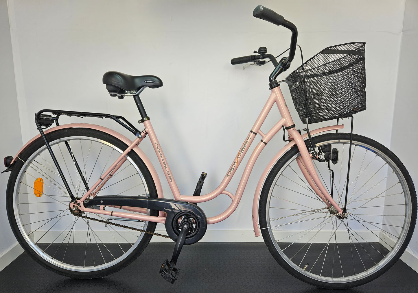 Diplomat Nostalgia, 28", bra begagnat skick