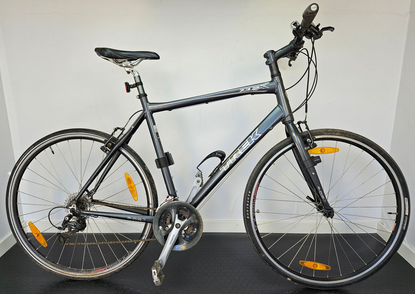 Trek 7.3FX, 28", 24 växlar, bättre begagnat skick