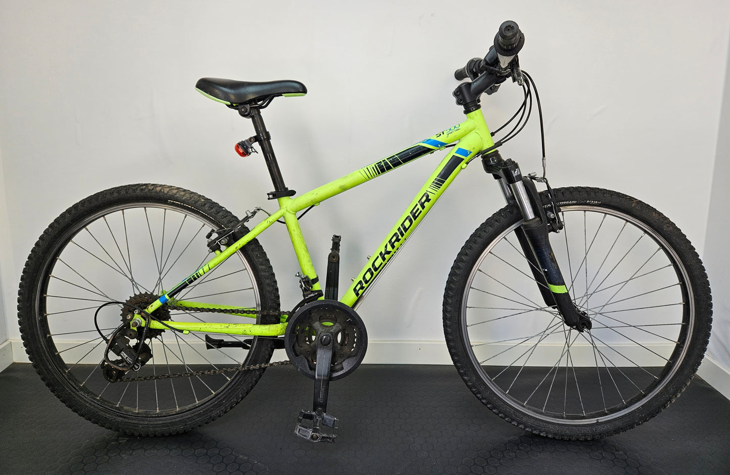 B'Twin Rockrider ST500, 24", 21 växlar, bra begagnat skick