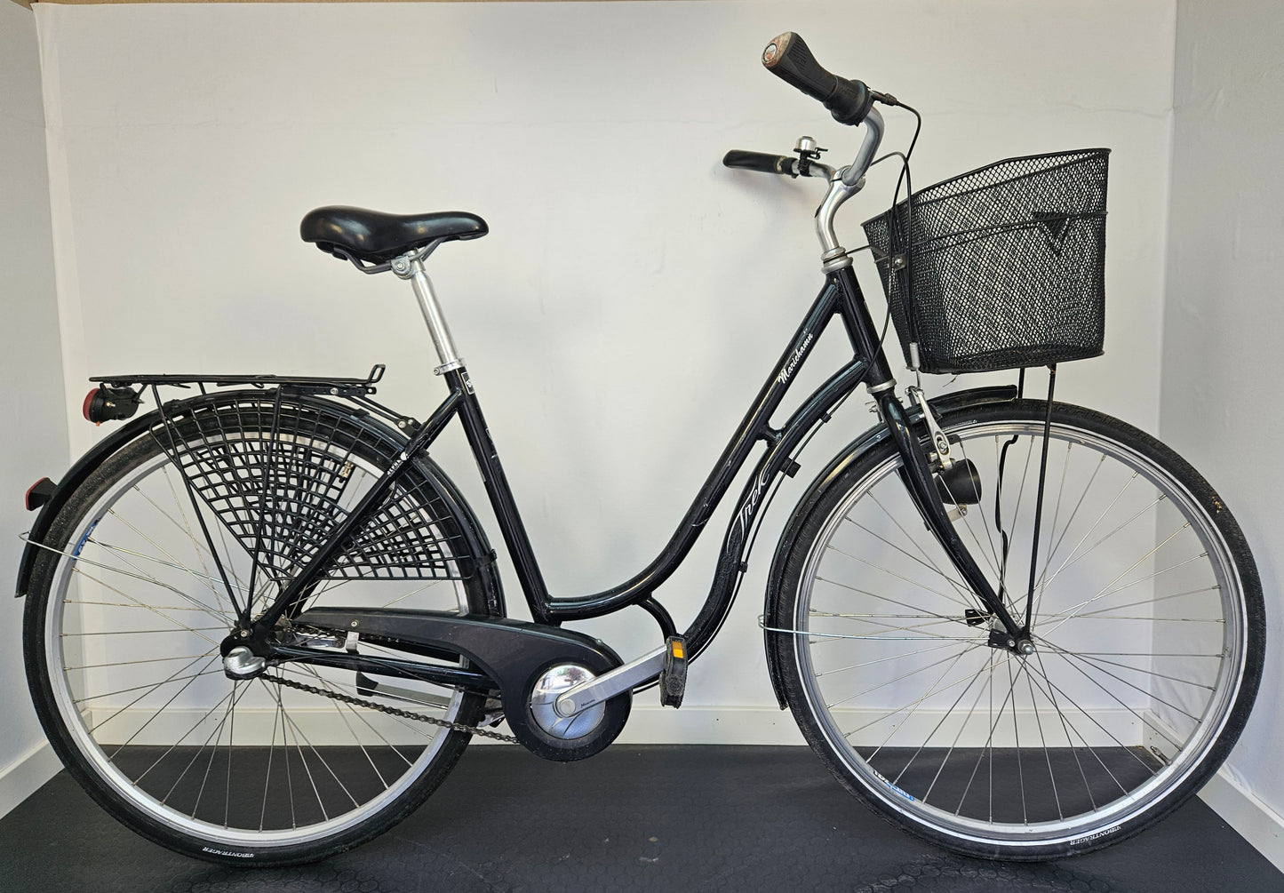 Trek Mariehamn, 28", 3 växlar, bättre begagnat skick