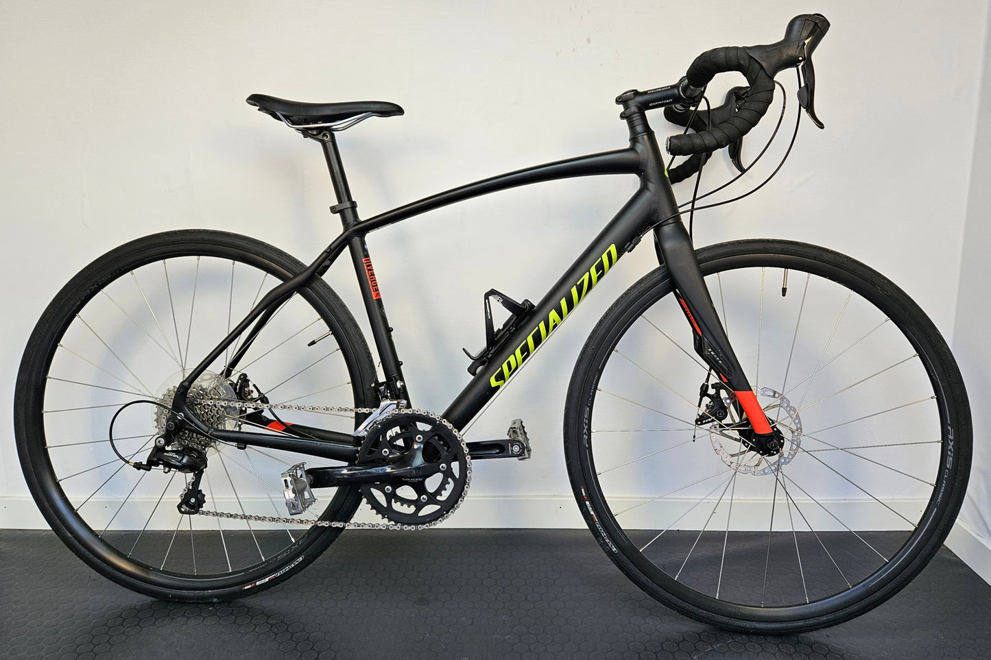 Specialized Diverge A1 Sport, 28", 18 växlar, så gott som ny