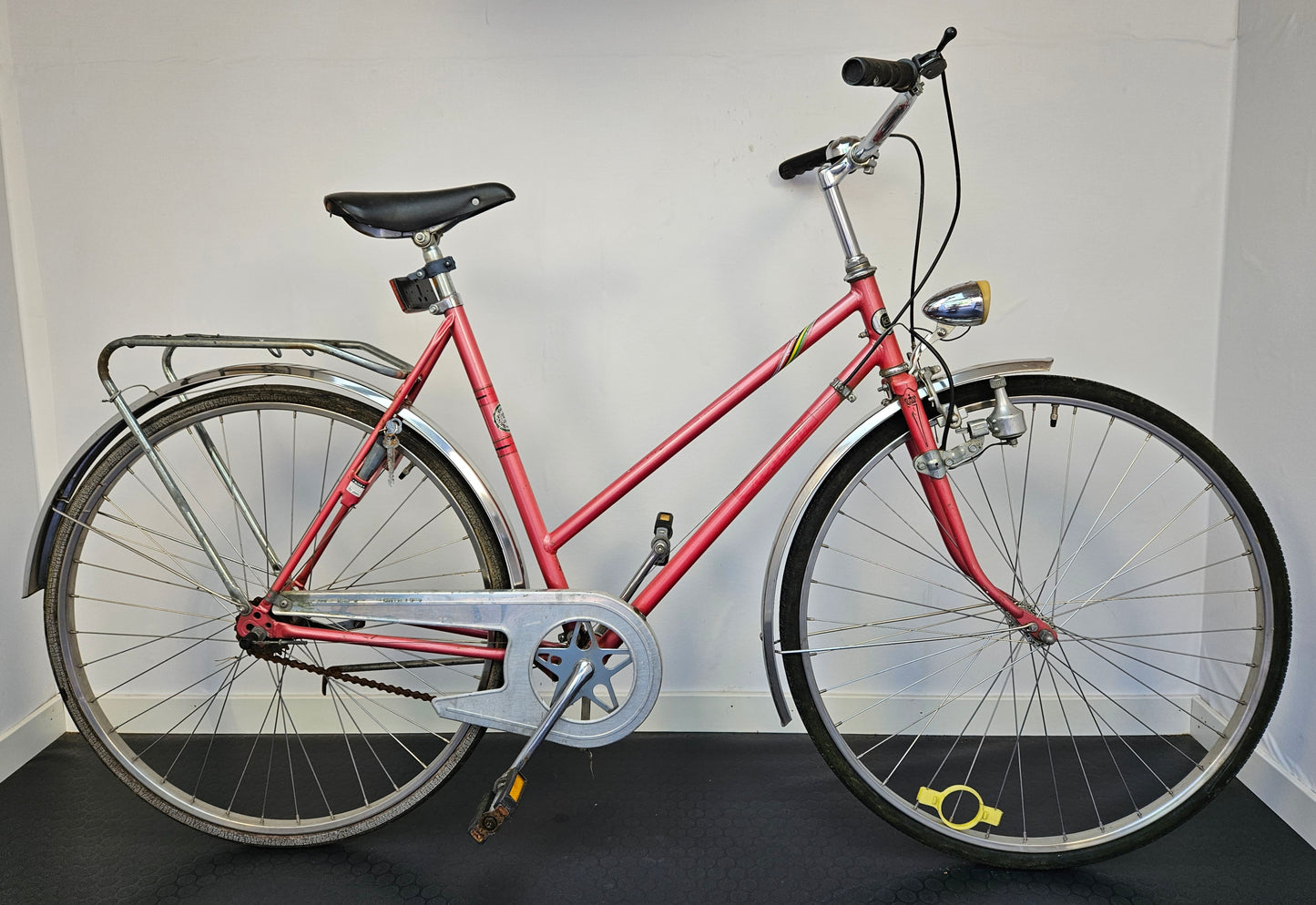 Crescent City, 28", 3 växlar, bra begagnat skick