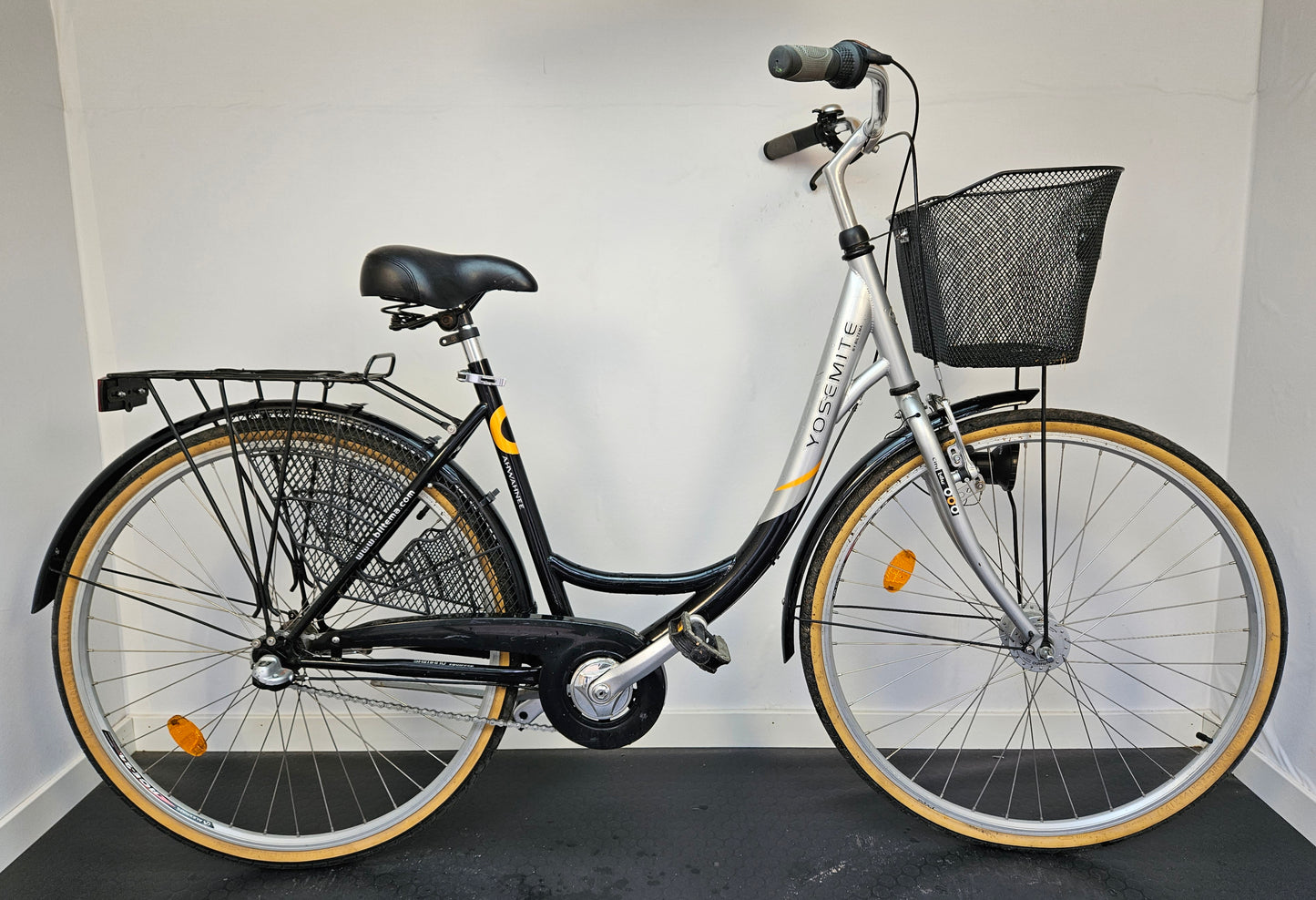 Yosemite City, 28", 3 växlar, bättre begagnat skick