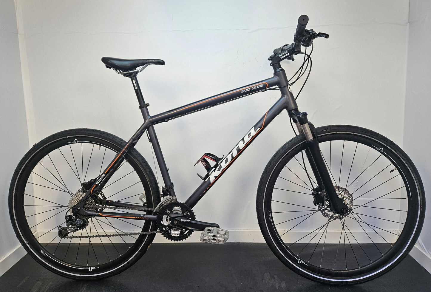 Kona Splice Deluxe, 28", 27 växlar, bättre begagnat skick