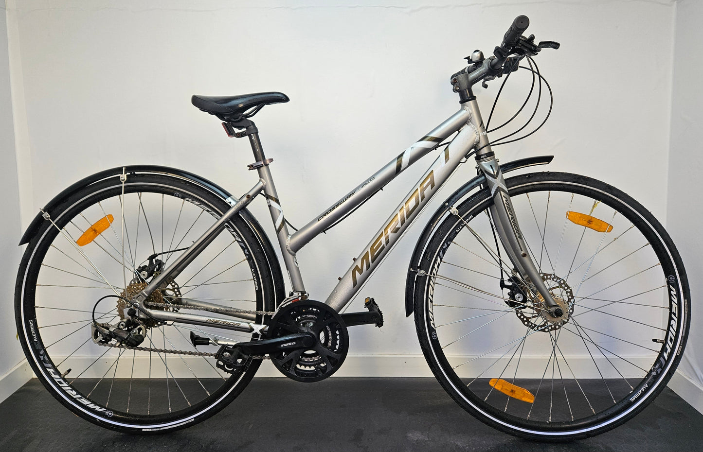 Merida Crossway Woodland, 28", 24 växlar, bättre begagnat skick