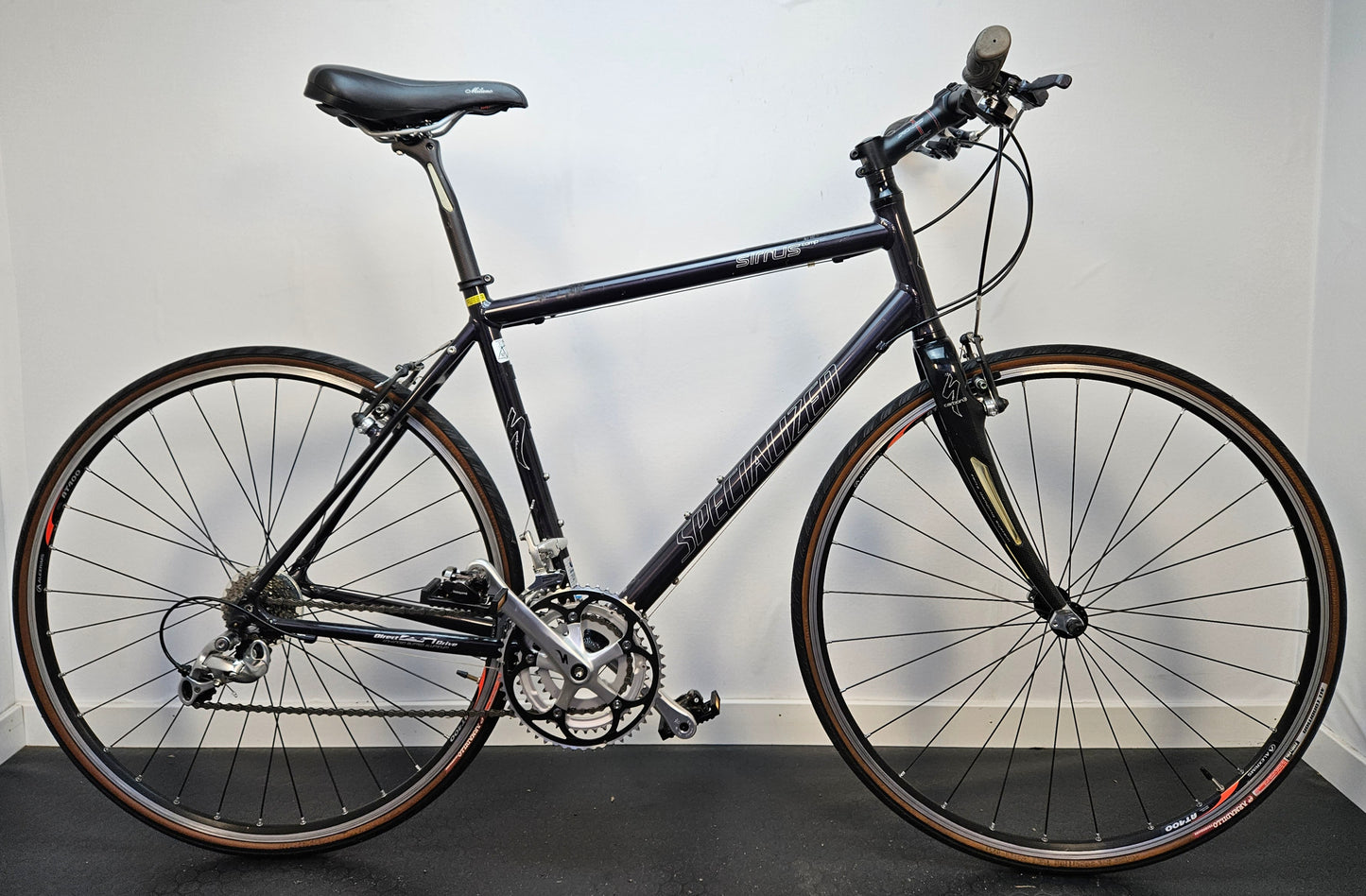 Specialized Sirrus, 28", 27 växlar, bättre begagnat skick