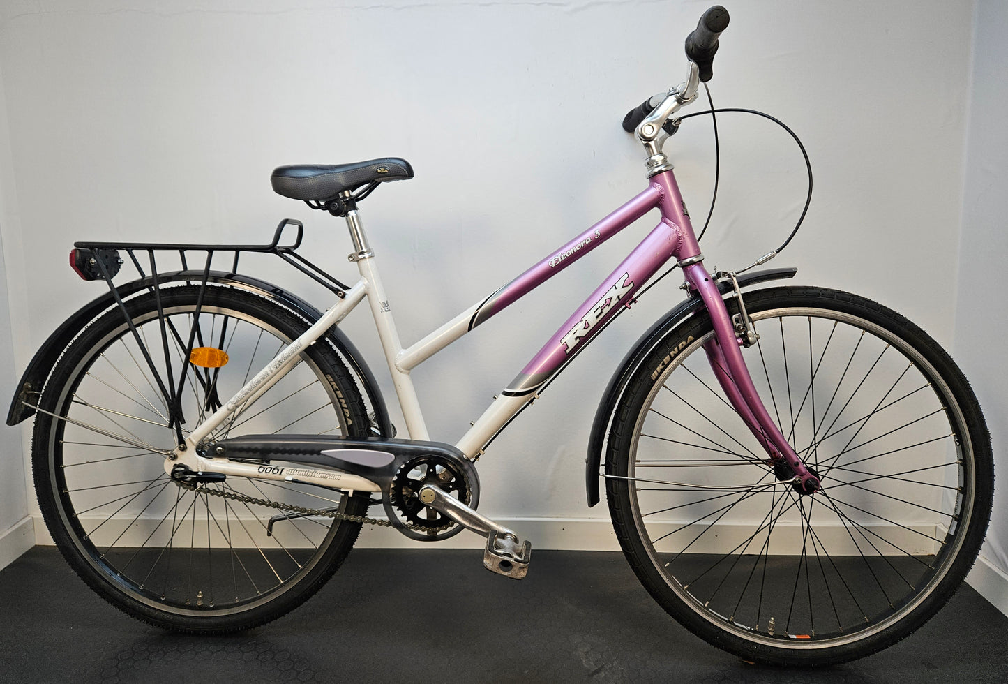 Rex Eleonora 3, 26", 3 växlar, bra begagnat skick