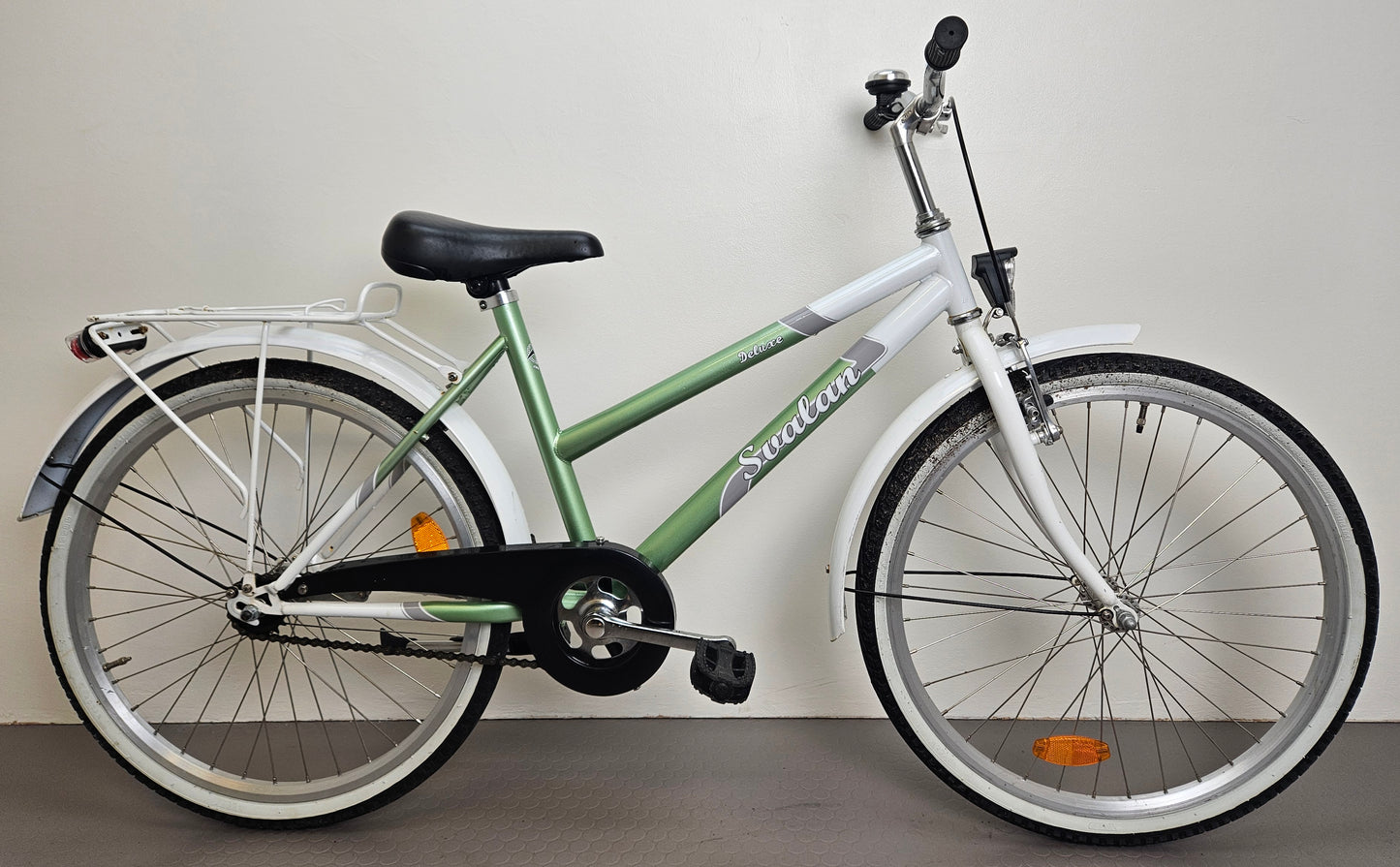 Svalan Deluxe, 24", bättre begagnat skick