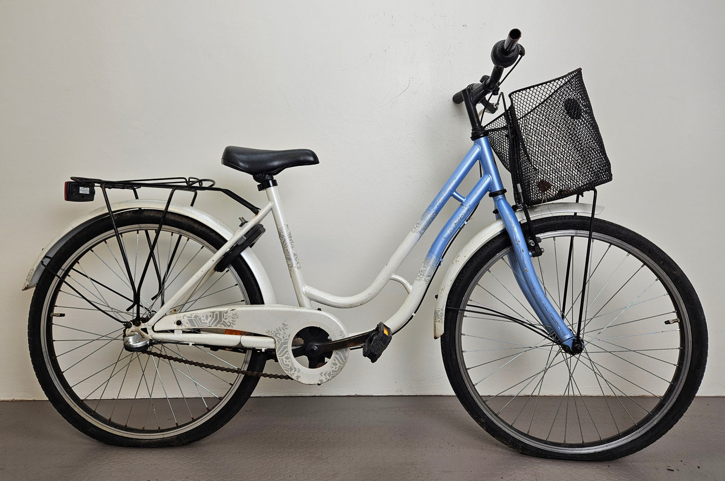 Logan Bellevue, 24", 3 växlar, bra begagnat skick