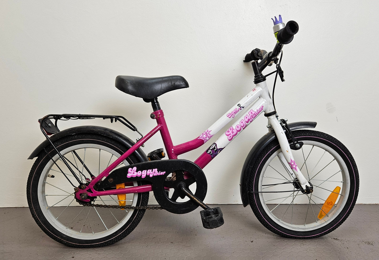 Logan Junior, 16", bra begagnat skick