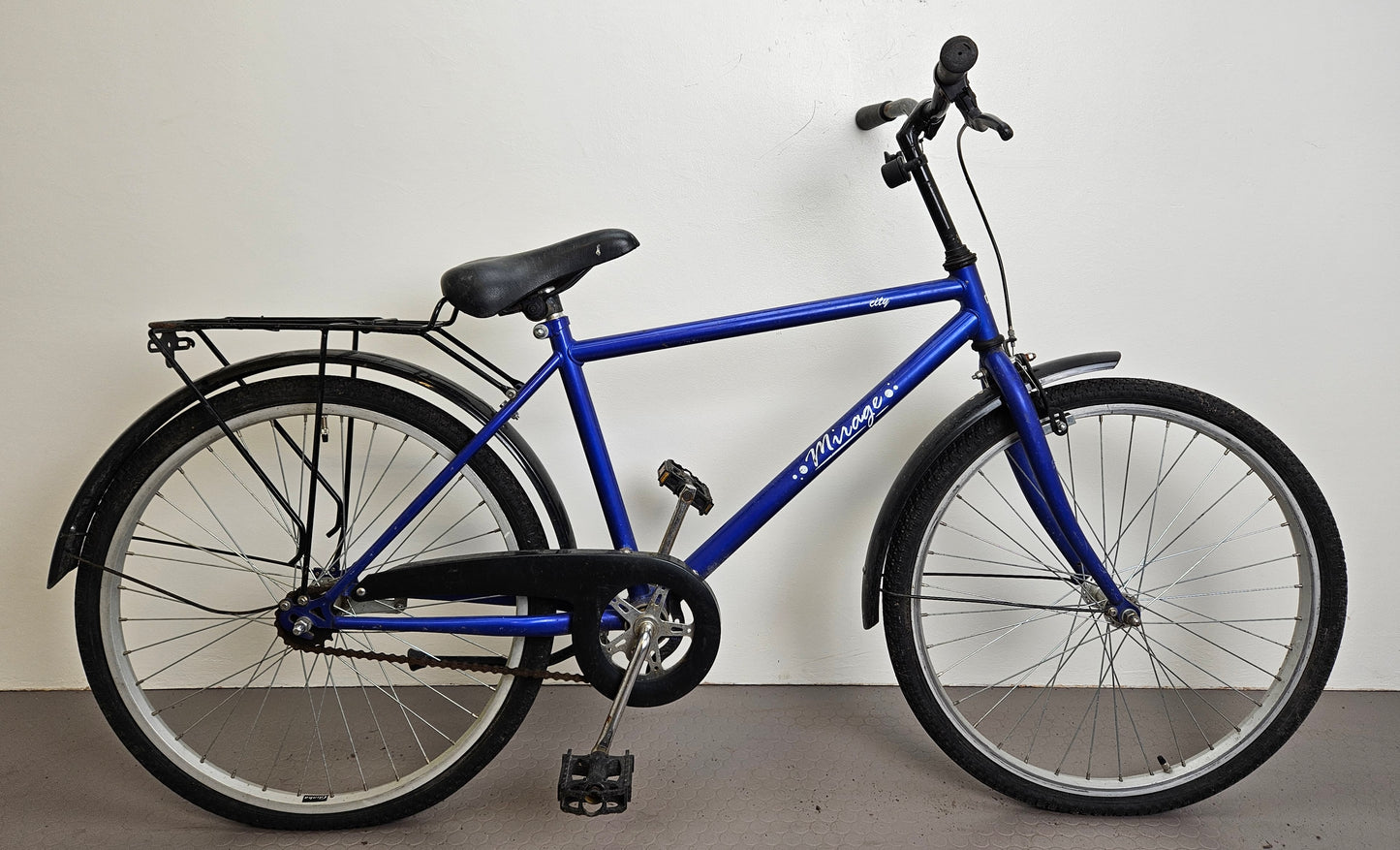 Mirage City, 24", bra begagnat skick