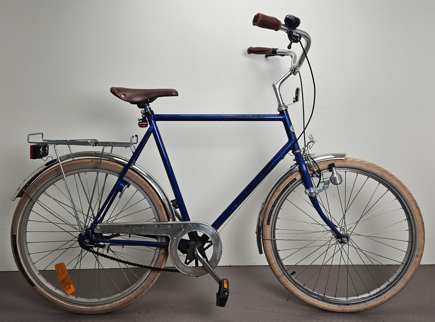 Crescent City, 28", 3 växlar, bättre begagnat skick