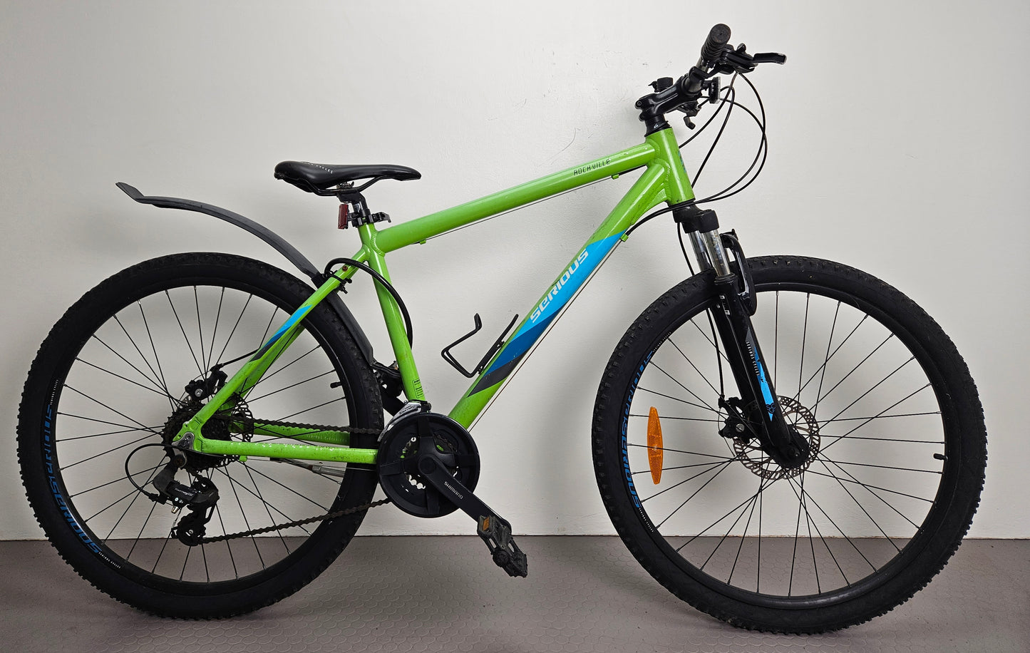 Serious Rockville, 26", 24 växlar, bättre begagnat skick