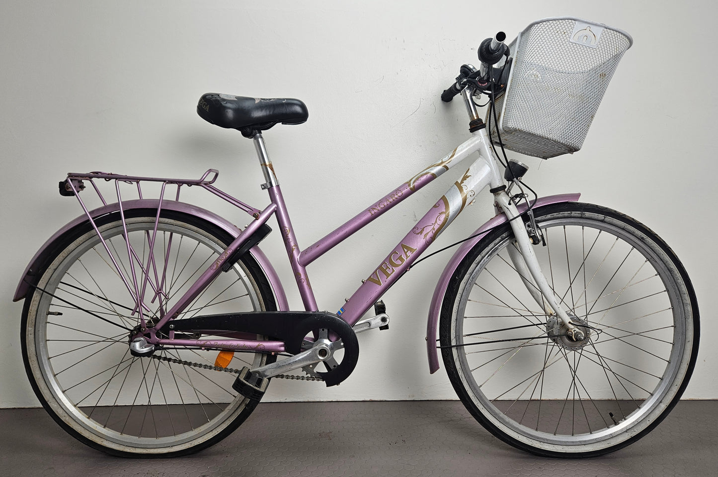 Vega Ingarö, 26", 3 växlar, bra begagnat skick