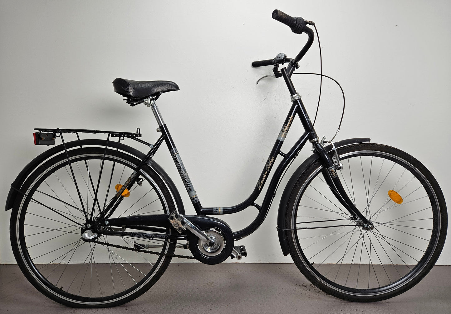 Reactor Bikes Florida, 28", 3 växlar, bättre begagnat skick