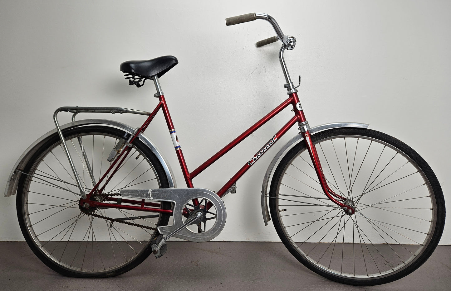 Crescent City, 26", bättre begagnat skick