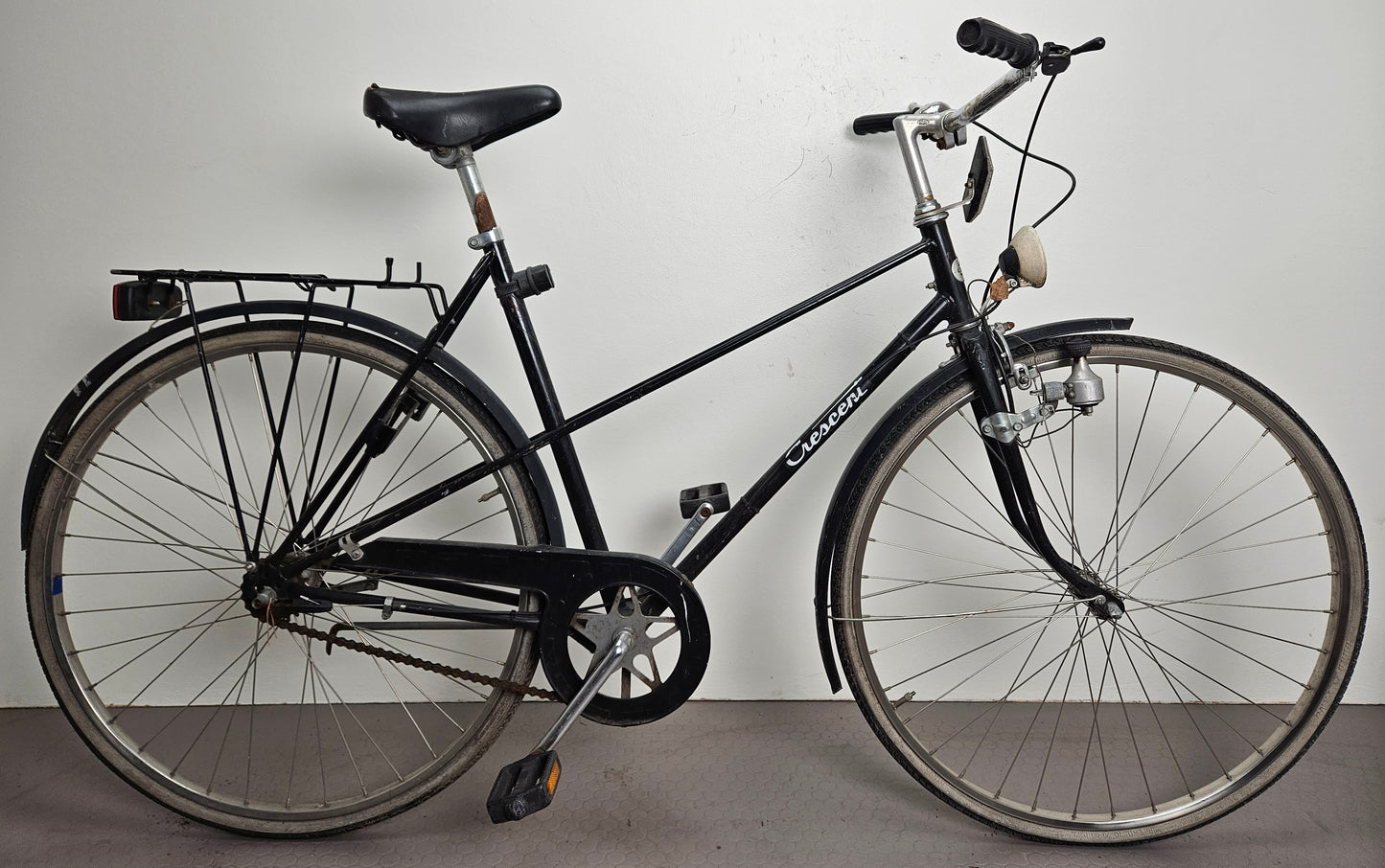 Crescent City Mixte, 28", 3 växlar, bättre begagnat skick