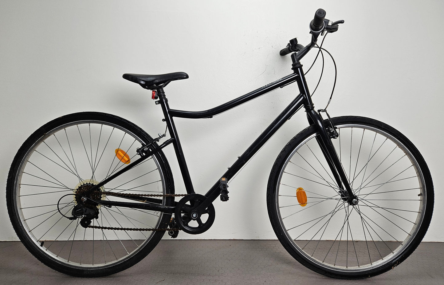 Decathlon Riverside 100, 28", 6 växlar, bättre begagnat skick