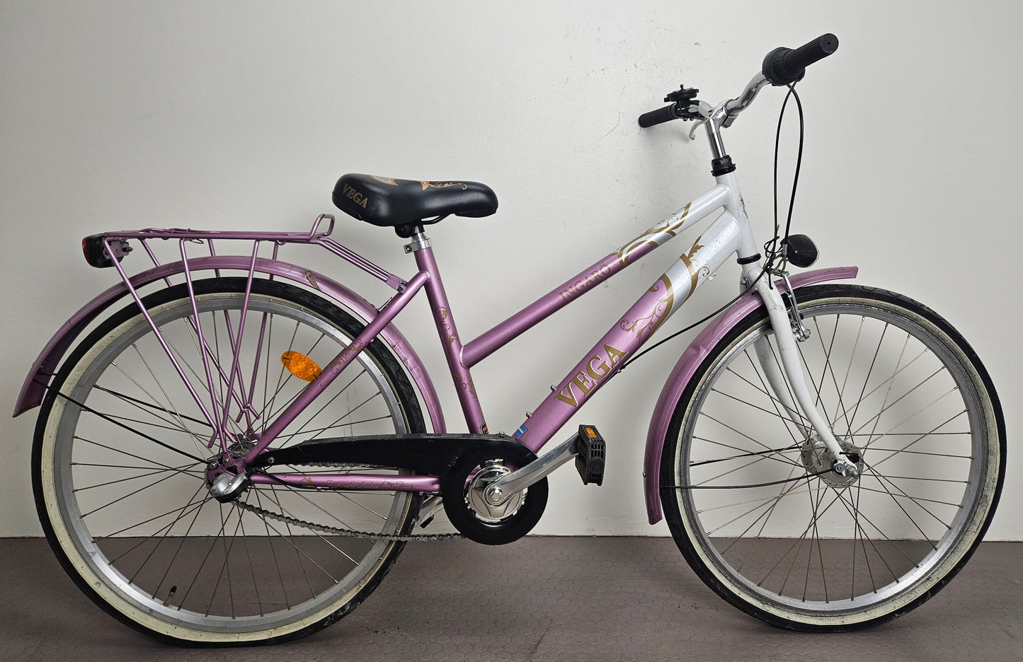 Vega Ingarö, 26", 3 växlar, bättre begagnat skick