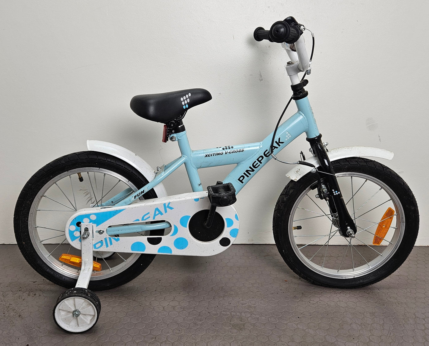 Pinepeak City, 16", bättre begagnat skick