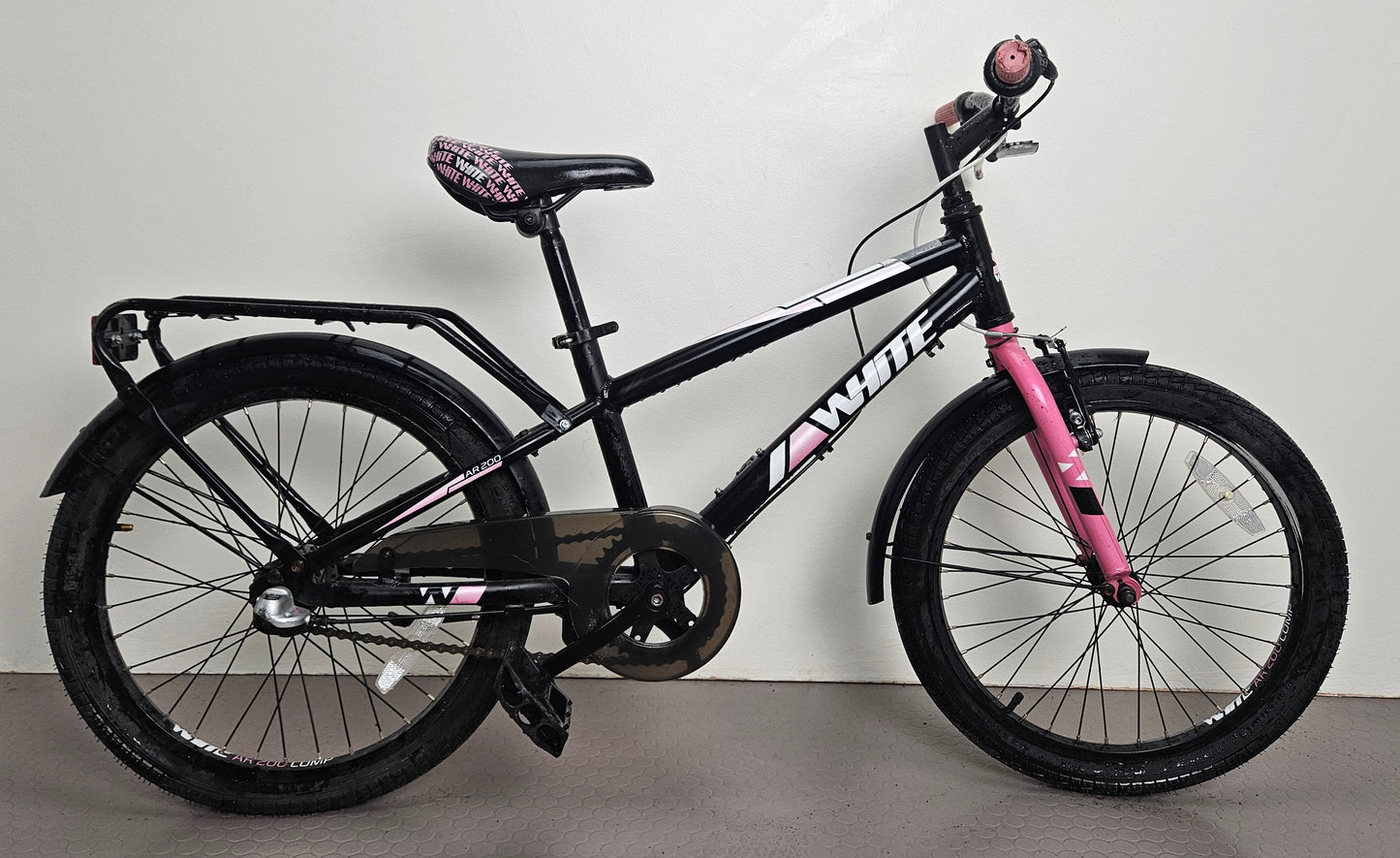 White AR200, 20", 3 växlar, bättre begagnat skick