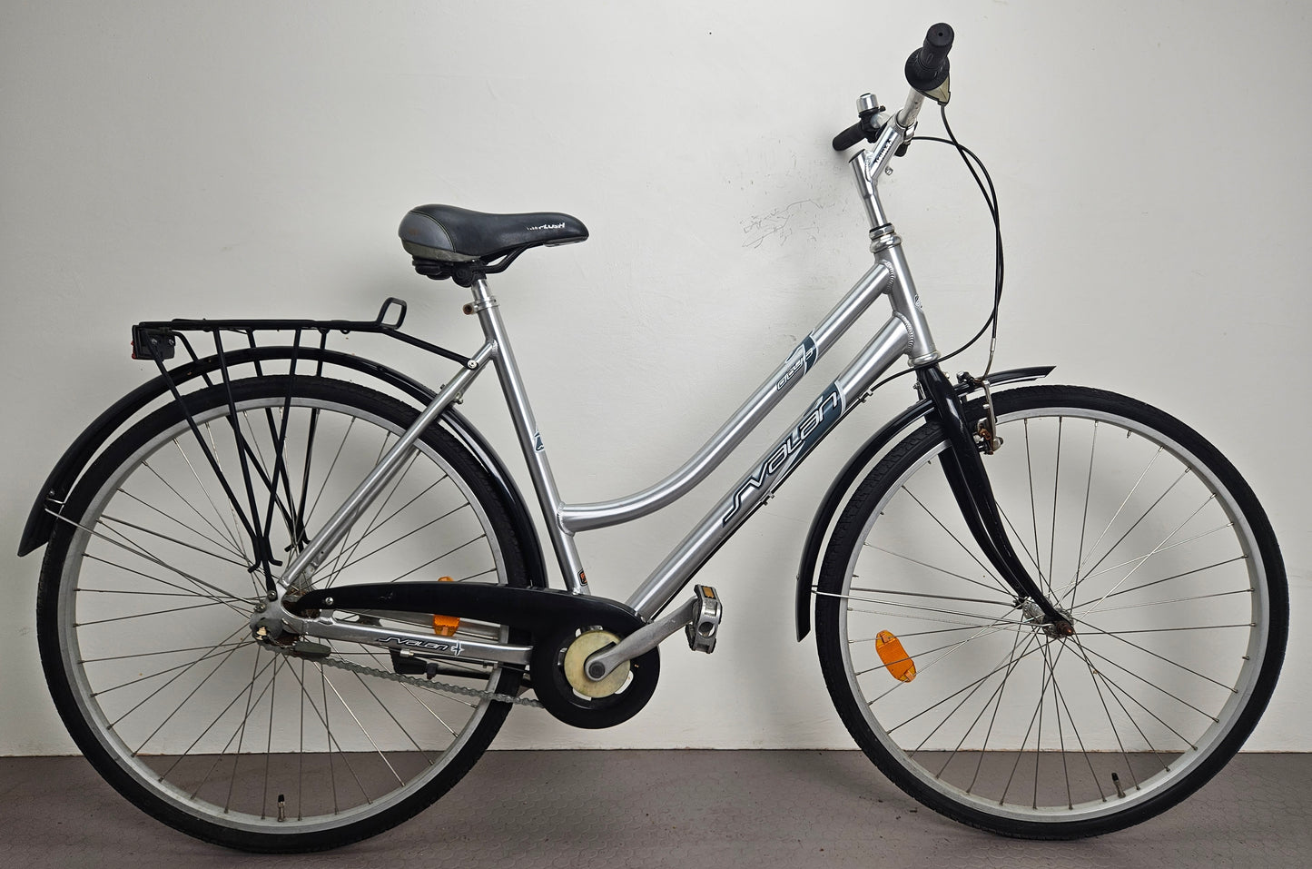Svalan City 3, 28", 3 växlar, bättre begagnat skick