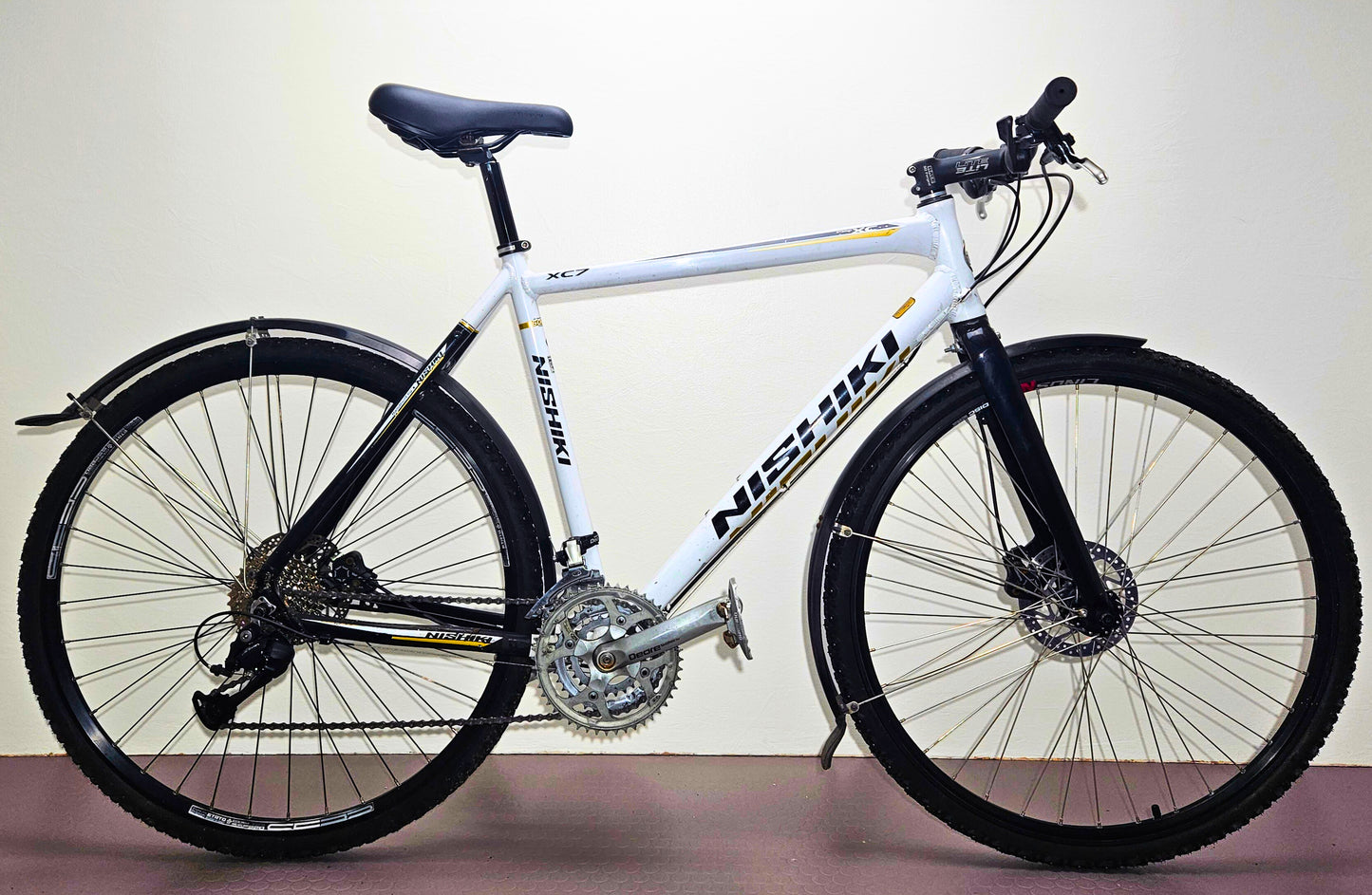 Nishiki XC7, 28", 27 växlar, bättre begagnat skick