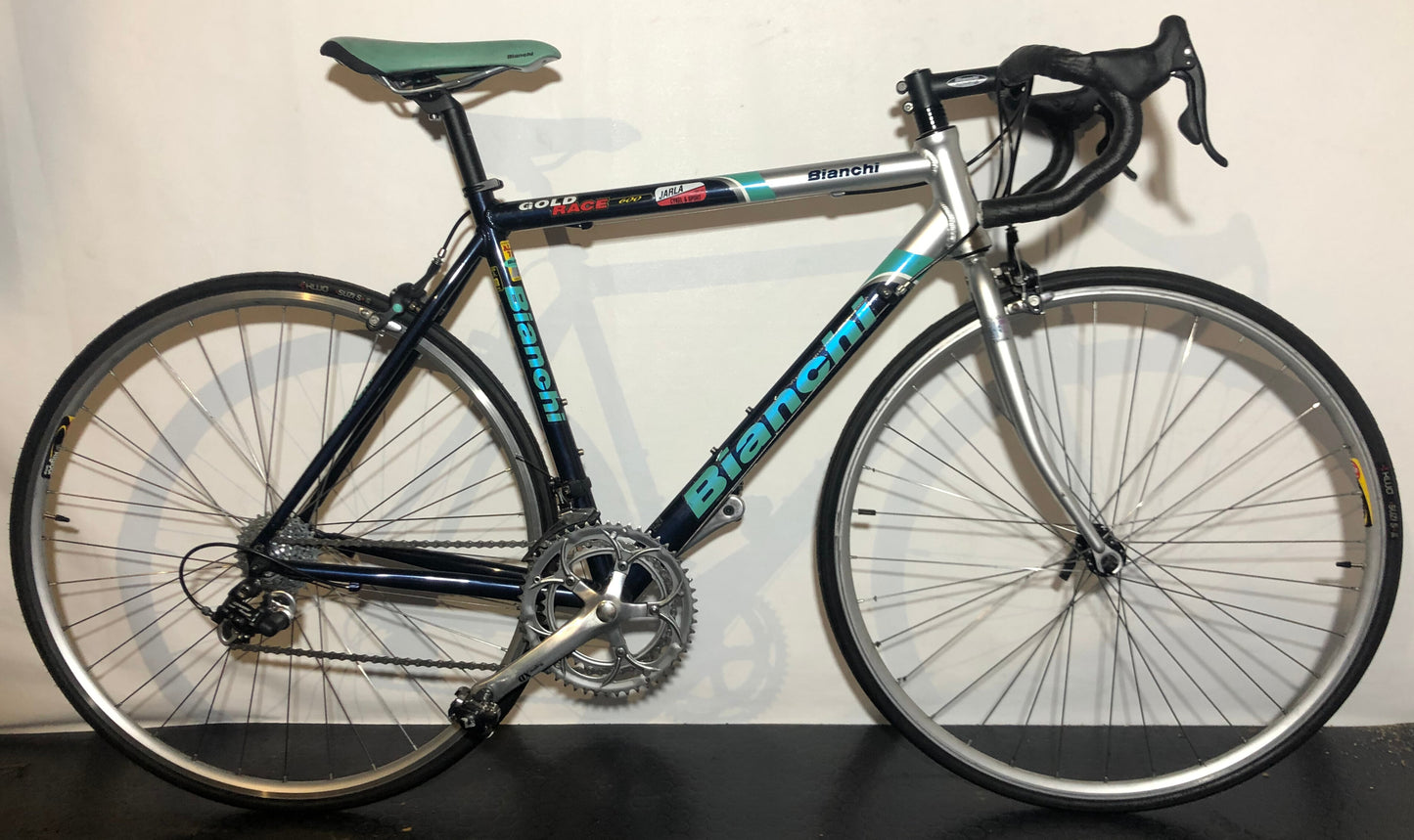 Bianchi Gold Race 600, 28", 18 växlar, bättre begagnat skick