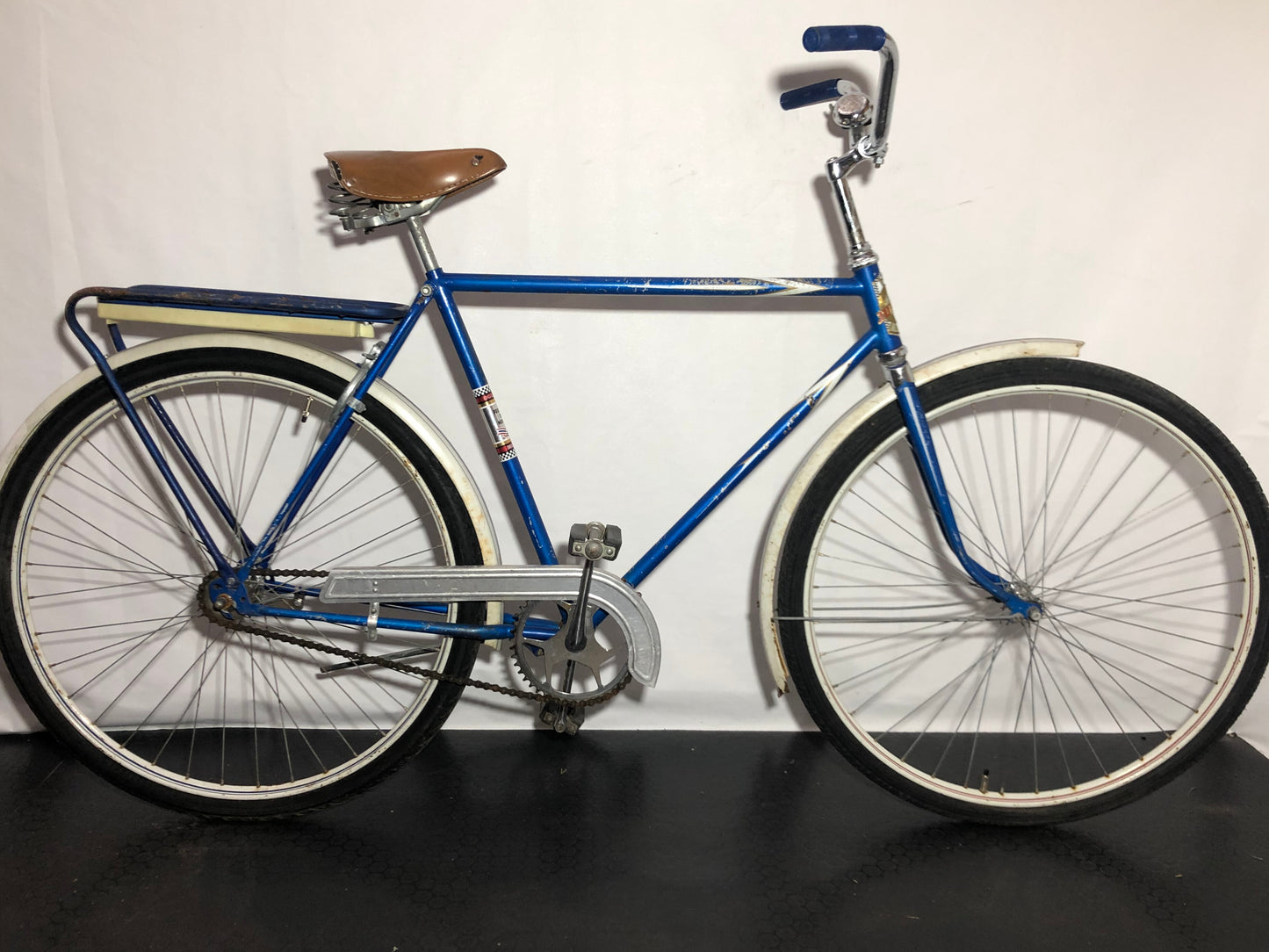 Jupiter City, 28", bra begagnat skick