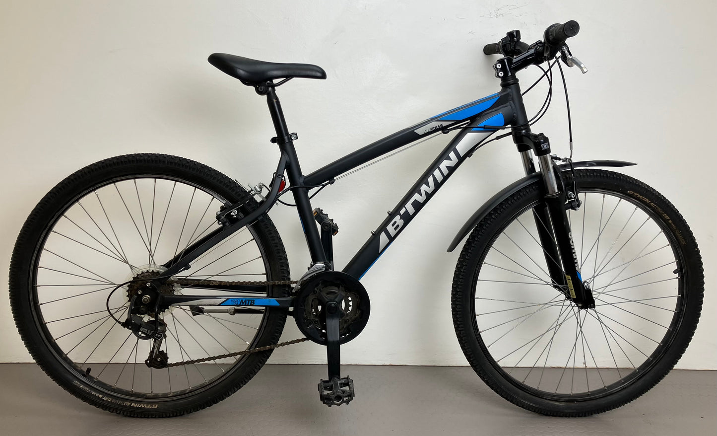 Btwin Rockrider 340, 26", 21 växlar, bättre begagnat skick