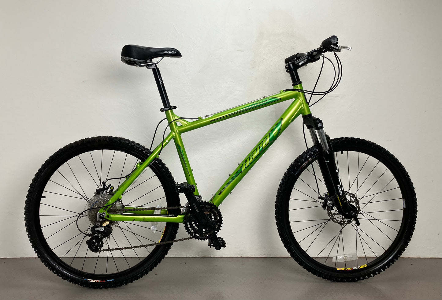 Haro Flightline Three DX, 26”, 24 växlar, bättre begagnat skick