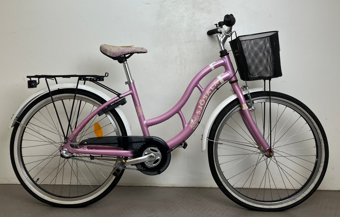 Sjösala Smilla, 24”, 3 växlar, så gott som nyskick