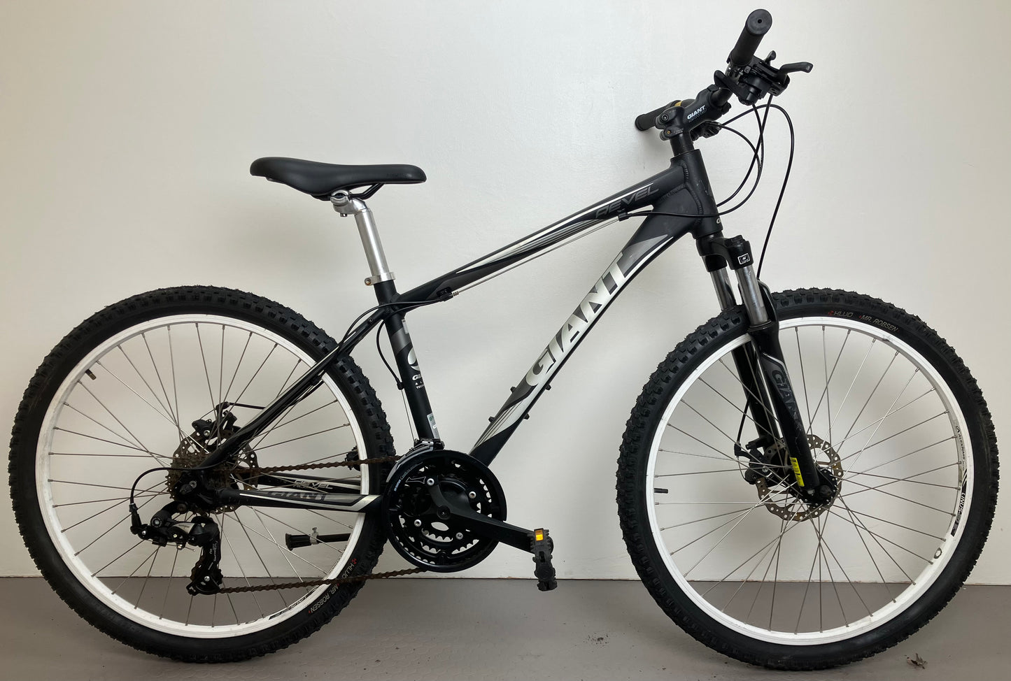 Giant Revel 2, 26”, 21 växlar, bättre begagnat skick