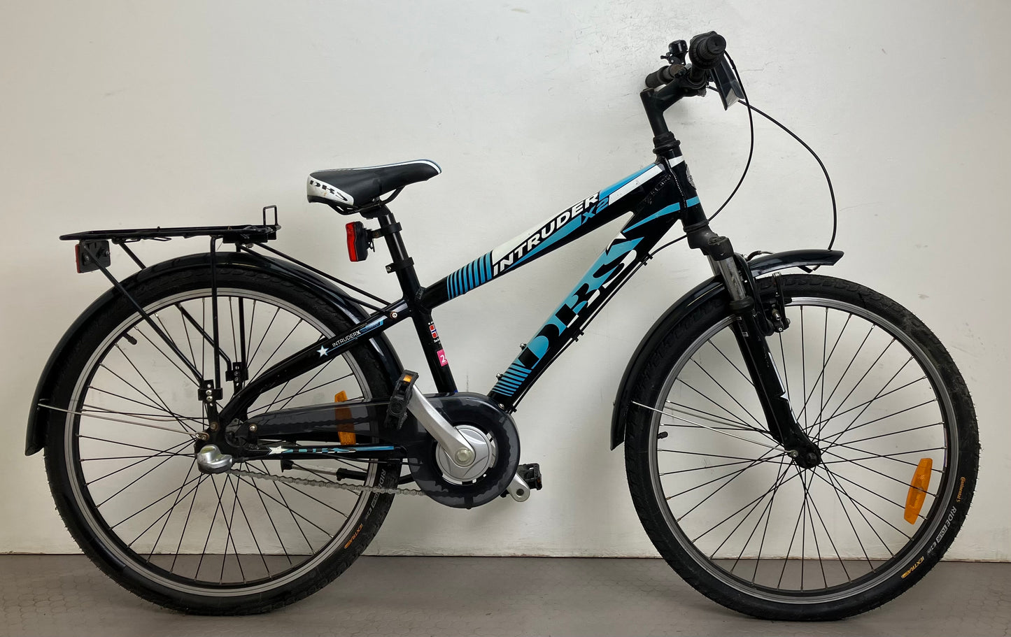 DBS Intruder X2, 24”, 3 växlar, bättre begagnat skick