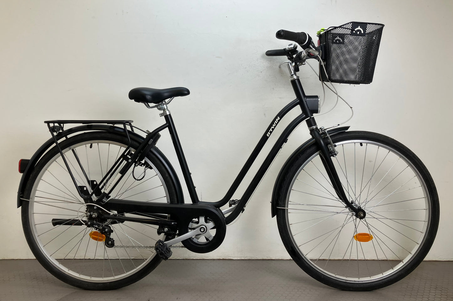 Btwin Elops 500, 28”, 6 växlar, så gott som nyskick