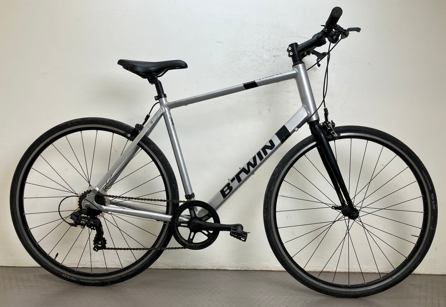 Btwin Triban, 28”, 7 växlar, bättre begagnat skick