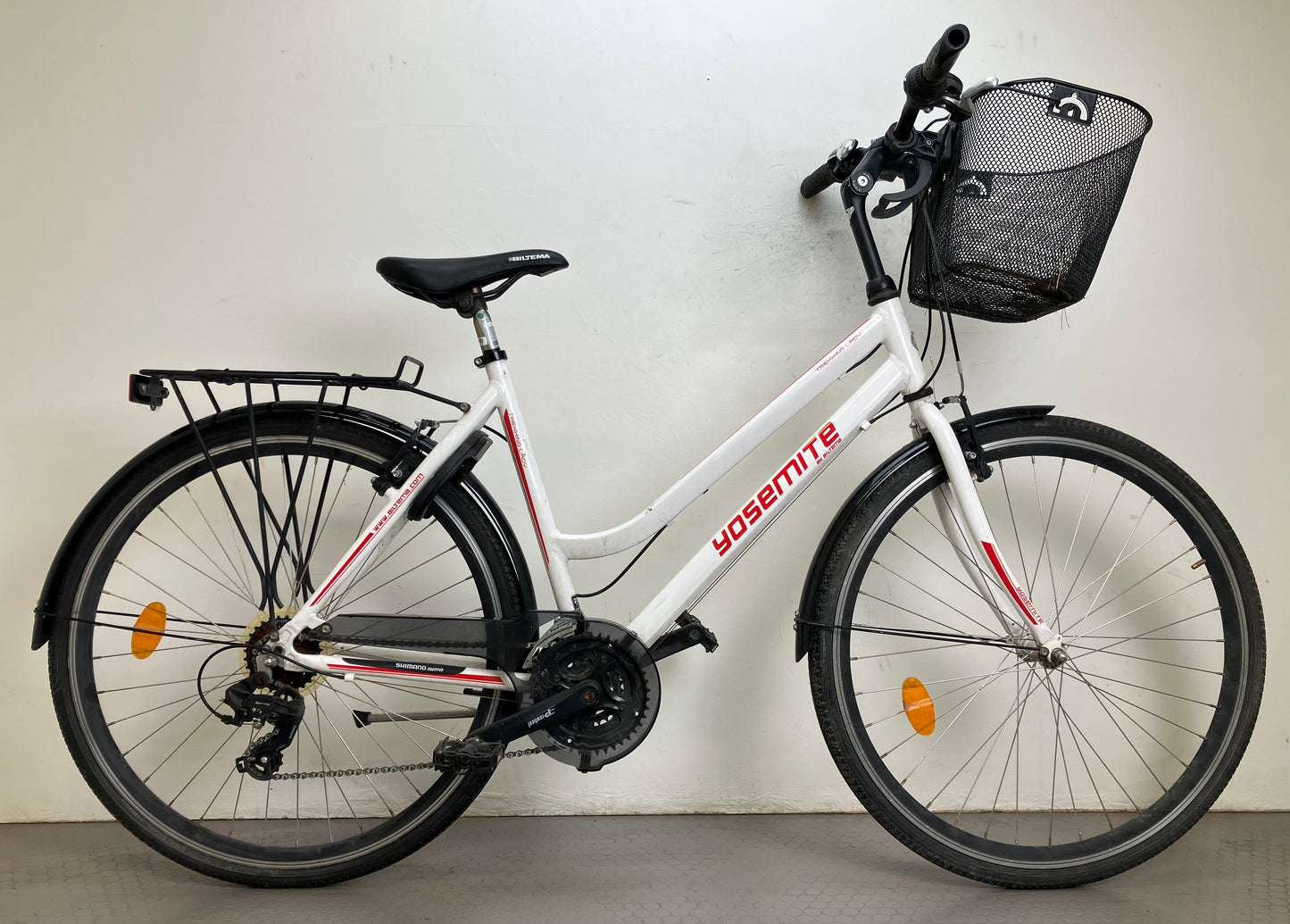 Yosemite Trekking Lady, 28”, 21 växlar, bättre begagnat skick