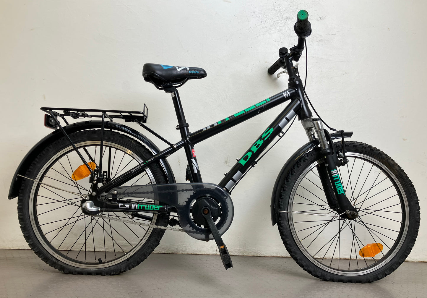DBS Intruder M1, 20”, 3 växlar, bättre begagnat skick