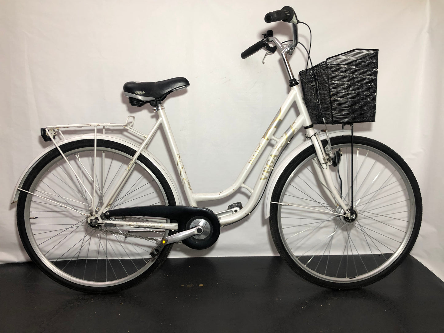 Vega Dalarö, 28", 3 växlar, bra begagnat skick