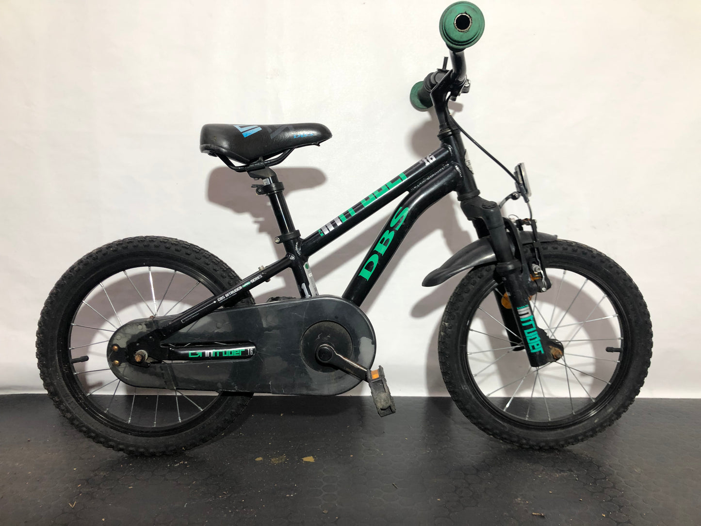 DBS Intruder, 16", bra begagnat skick