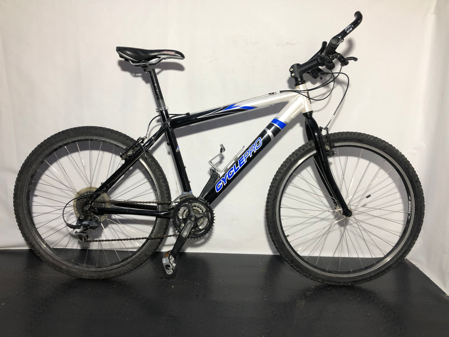 Cyclepro 6061, 26", 27 växlar, bra begagnat skick