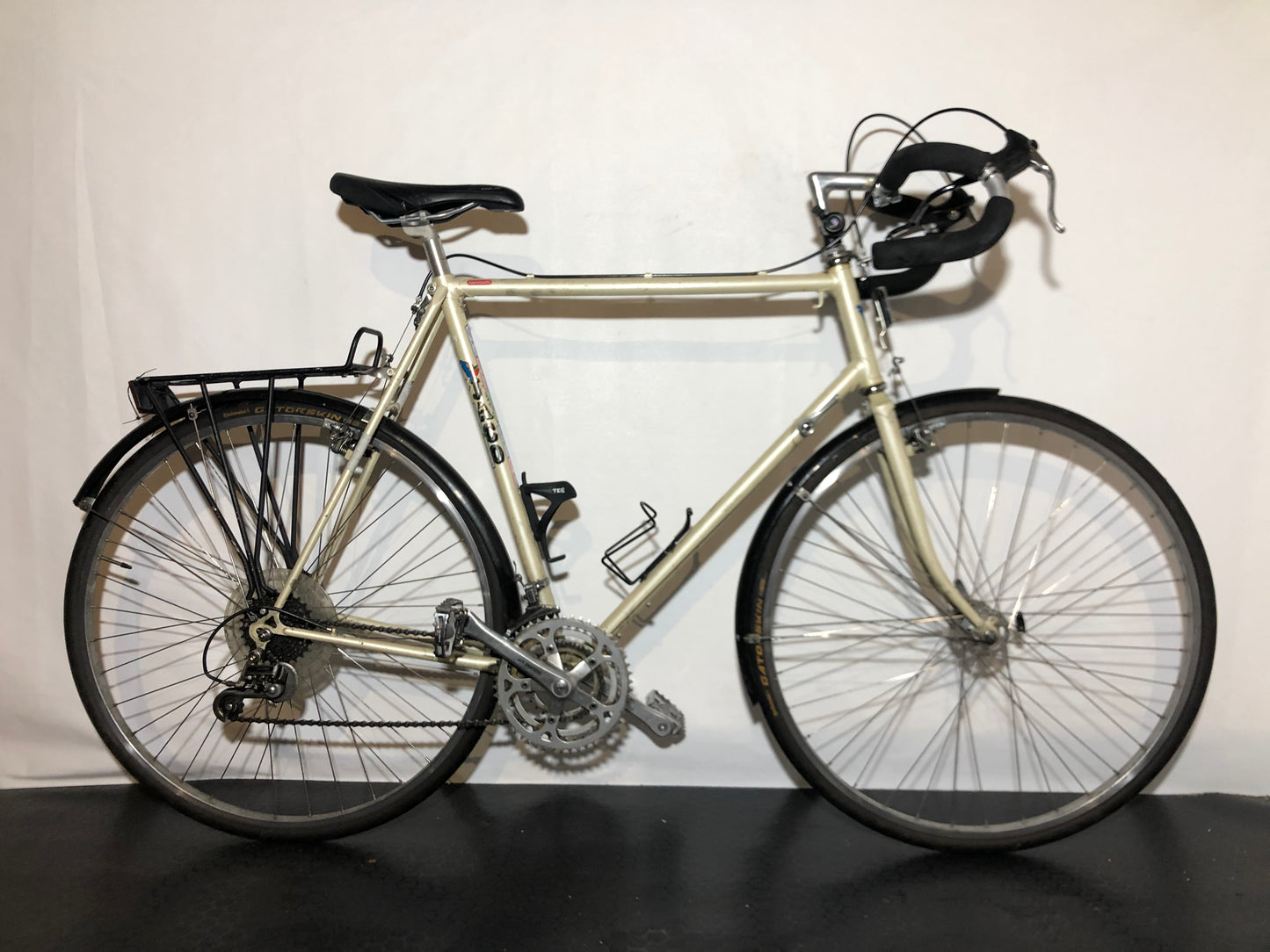 Jaco Touring, 28", 18 växlar, bra begagnat skick