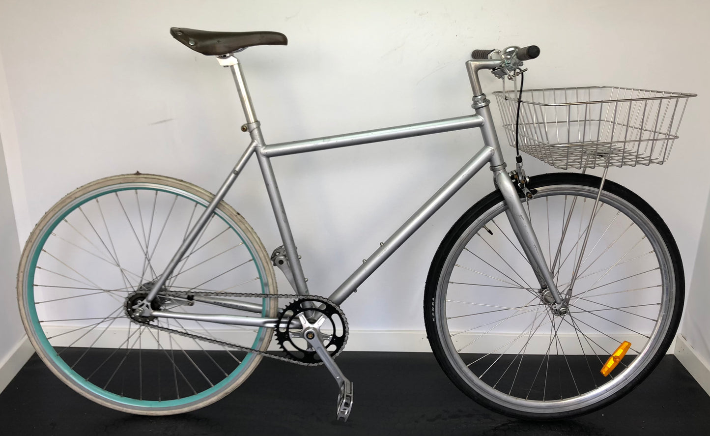 Okänt fabrikat, 28", 2 växlar, bra begagnat skick