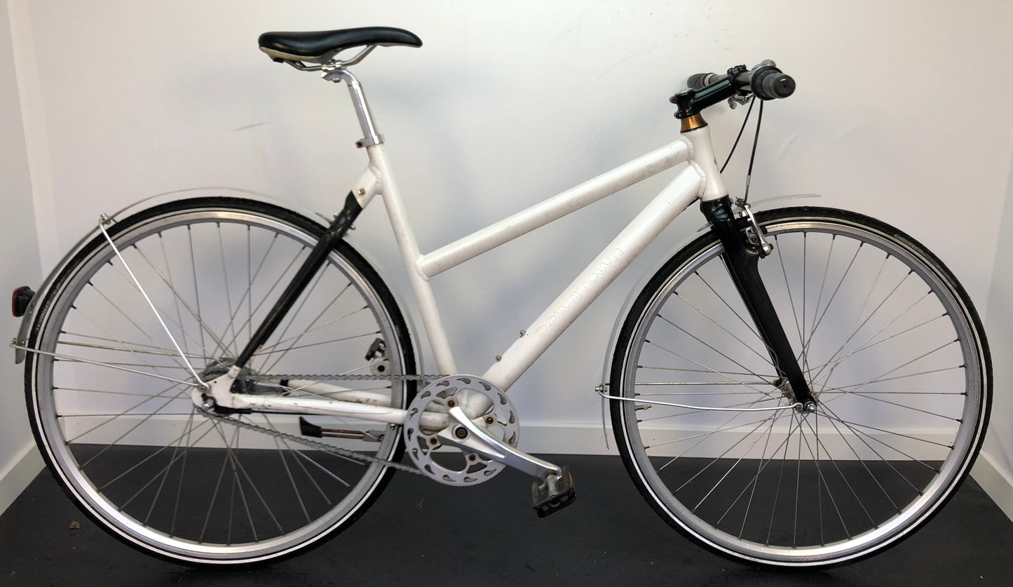 Downtown Cityhybrid, 28", 7 växlar, bra begagnat skick