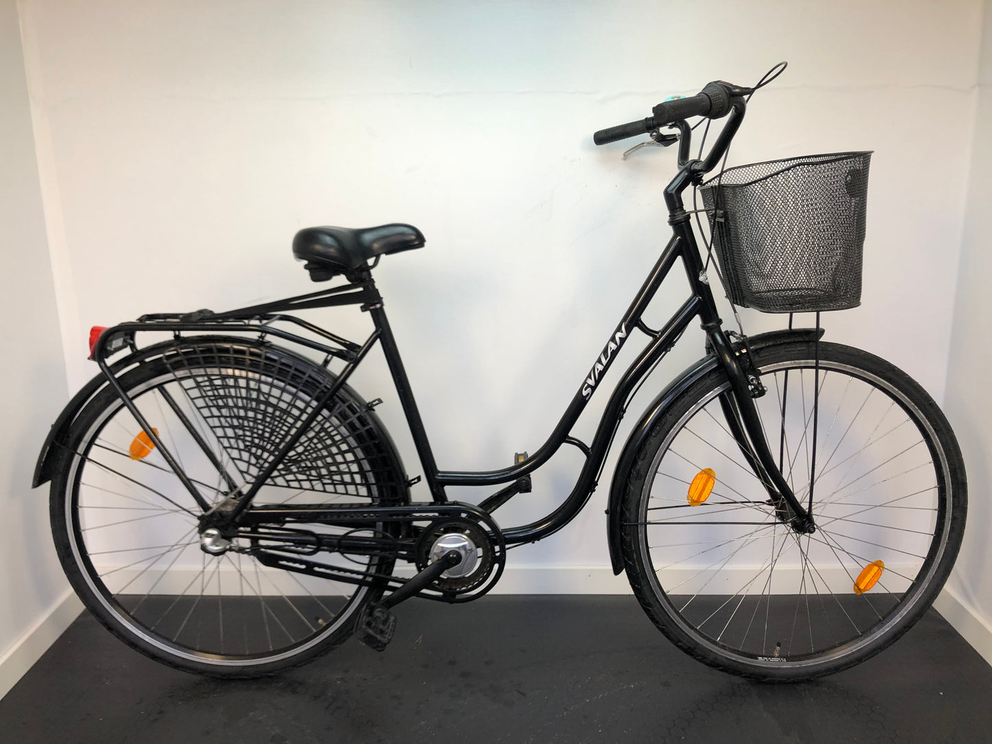 Svalan Komfort, 28", 3 växlar, bättre begagnat skick